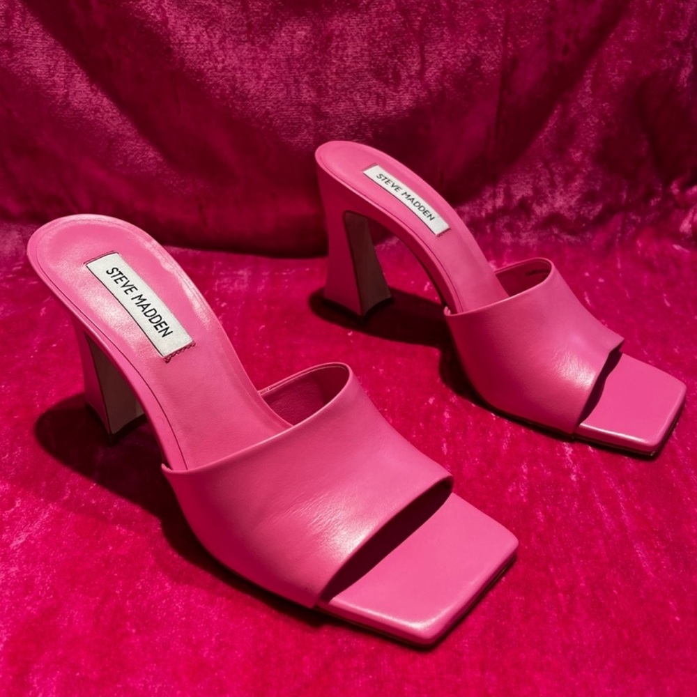 NWT Steve Madden Fairfax Heel